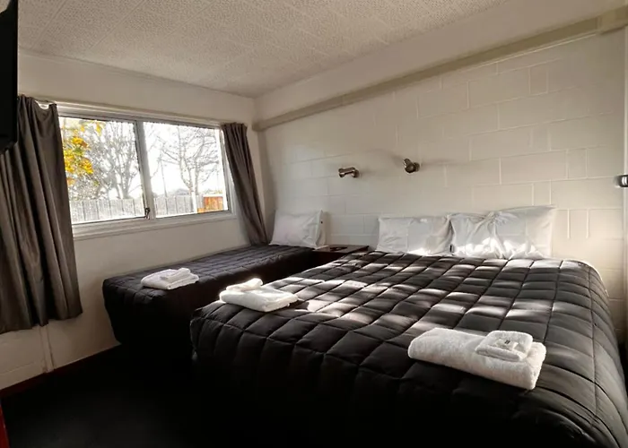 Brooklyne Motel Sanson