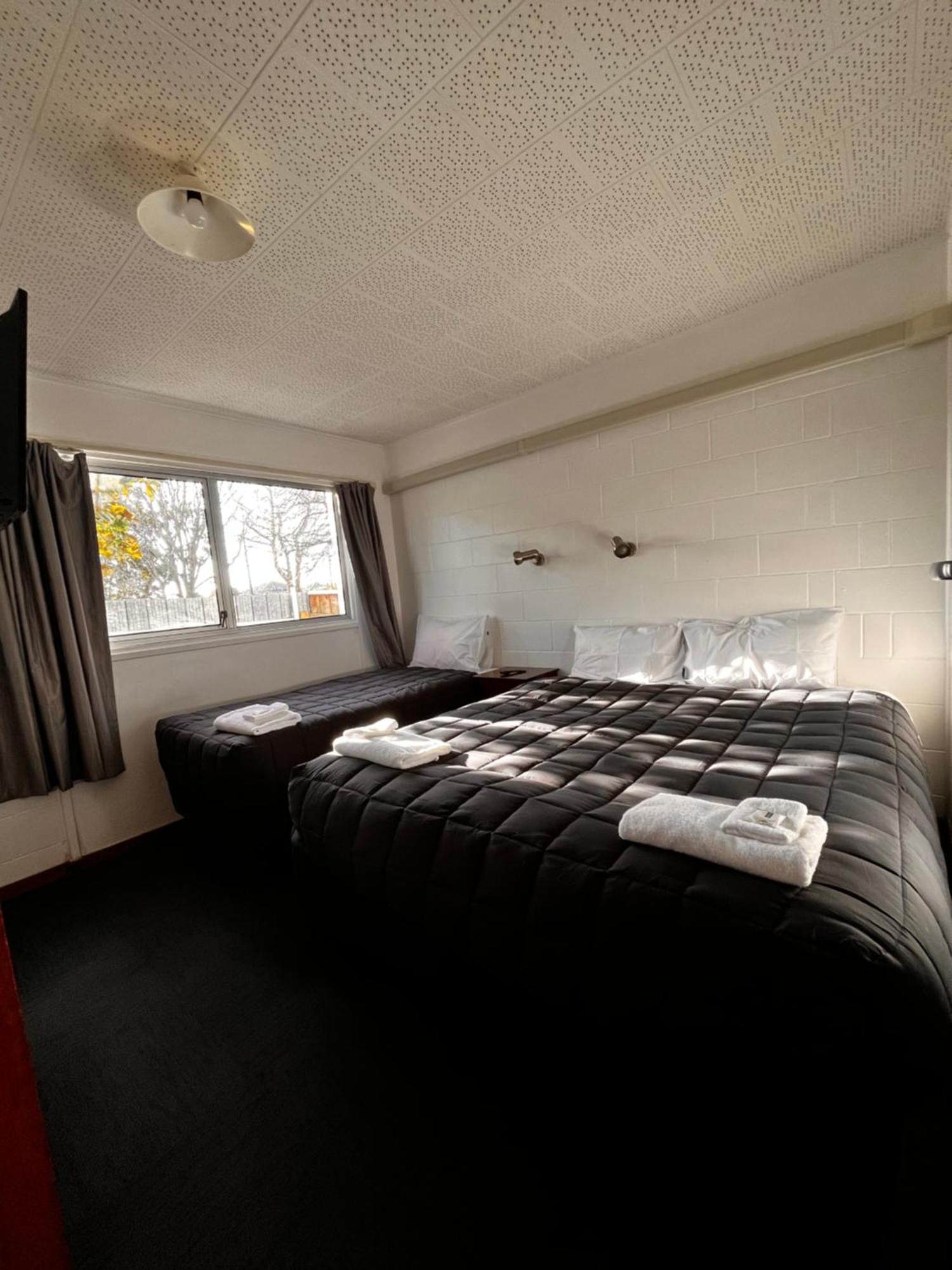 Brooklyne Hotel Sanson